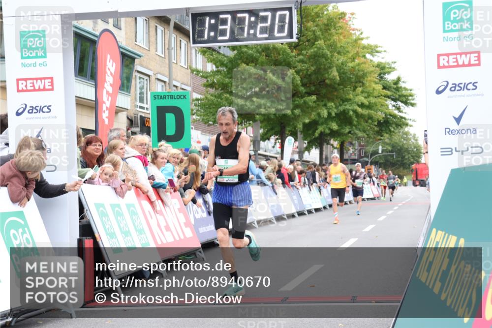 21.09.2025 - PSD Bank Halbmarathon Strokosch-Dieckow http://msf.ph/oto/8940670 21.09.2025 11:36:43 Ziel 1421, 1563, 1910, 2039 meine-sportfotos.de