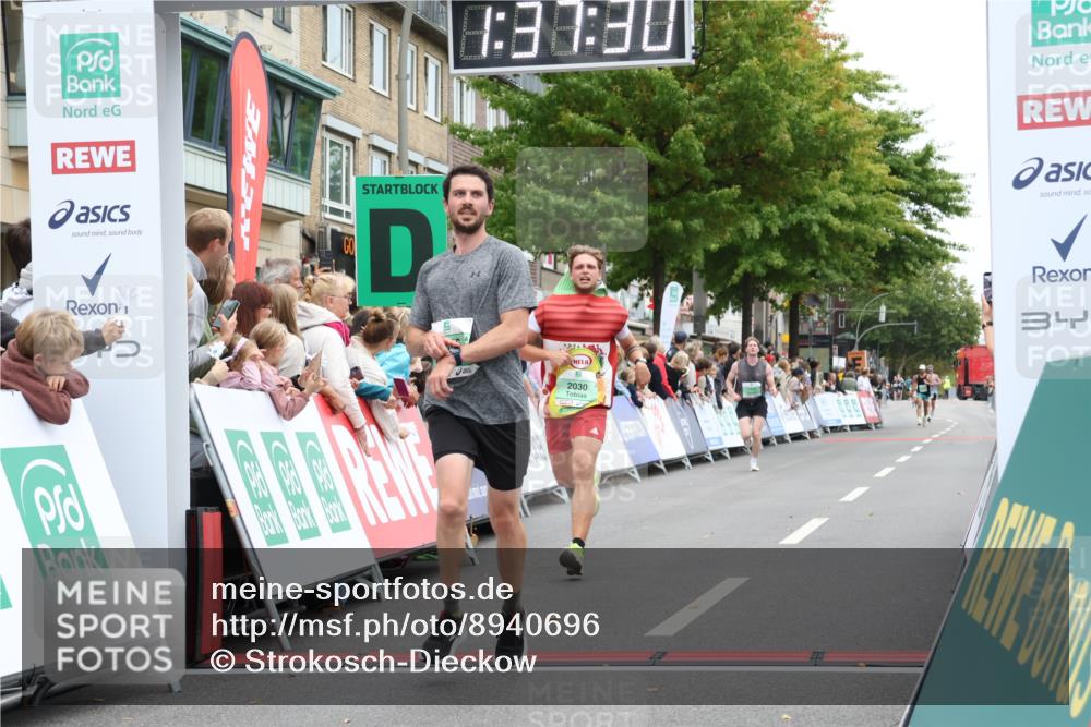 21.09.2025 - PSD Bank Halbmarathon Strokosch-Dieckow http://msf.ph/oto/8940696 21.09.2025 11:36:53 Ziel 1646, 1910, 2030, 2398 meine-sportfotos.de