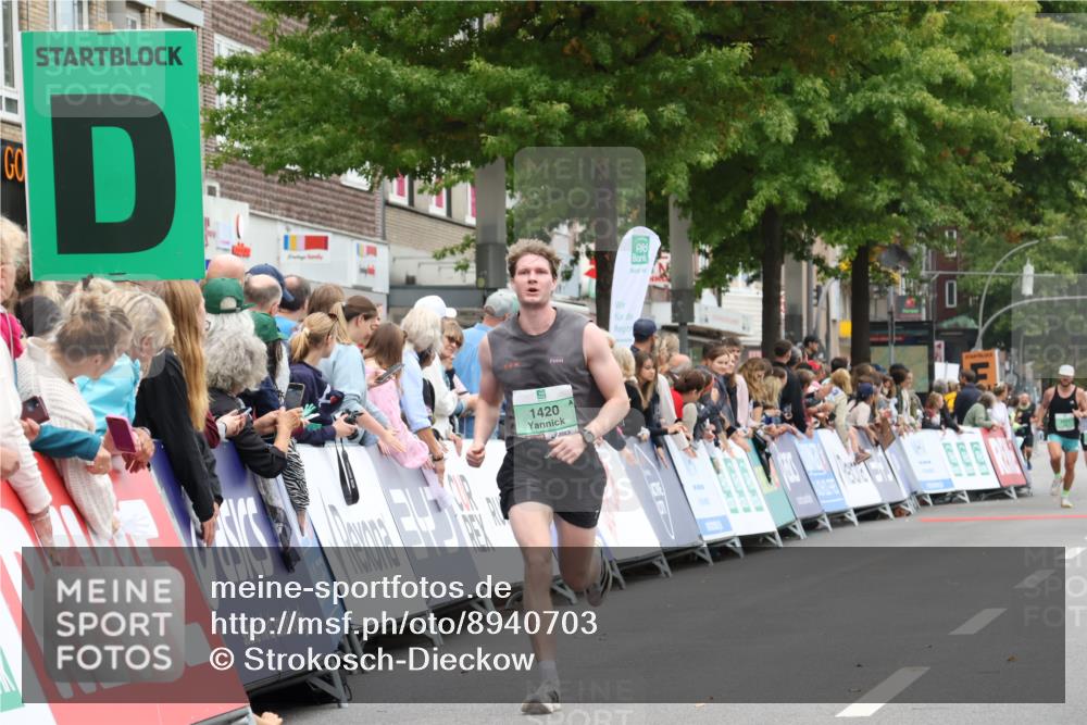 21.09.2025 - PSD Bank Halbmarathon Strokosch-Dieckow http://msf.ph/oto/8940703 21.09.2025 11:36:56 Ziel 1420, 1646, 2030, 2398 meine-sportfotos.de