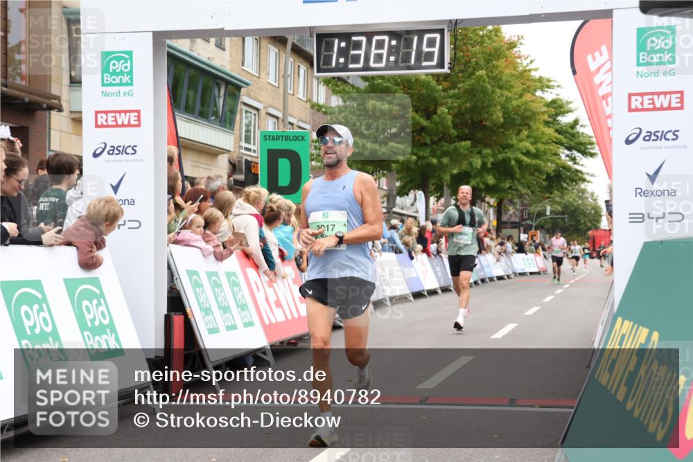 21.09.2025 - PSD Bank Halbmarathon Strokosch-Dieckow http://msf.ph/oto/8940782 21.09.2025 11:37:43 Ziel 1216, 2017, 2132, 2226, 3999 meine-sportfotos.de