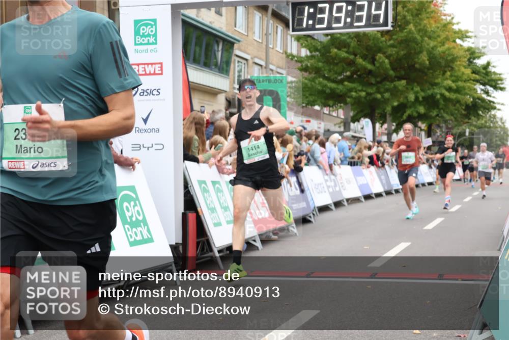 21.09.2025 - PSD Bank Halbmarathon Strokosch-Dieckow http://msf.ph/oto/8940913 21.09.2025 11:38:57 Ziel 1414, 1816, 1859, 2355, 3917 meine-sportfotos.de