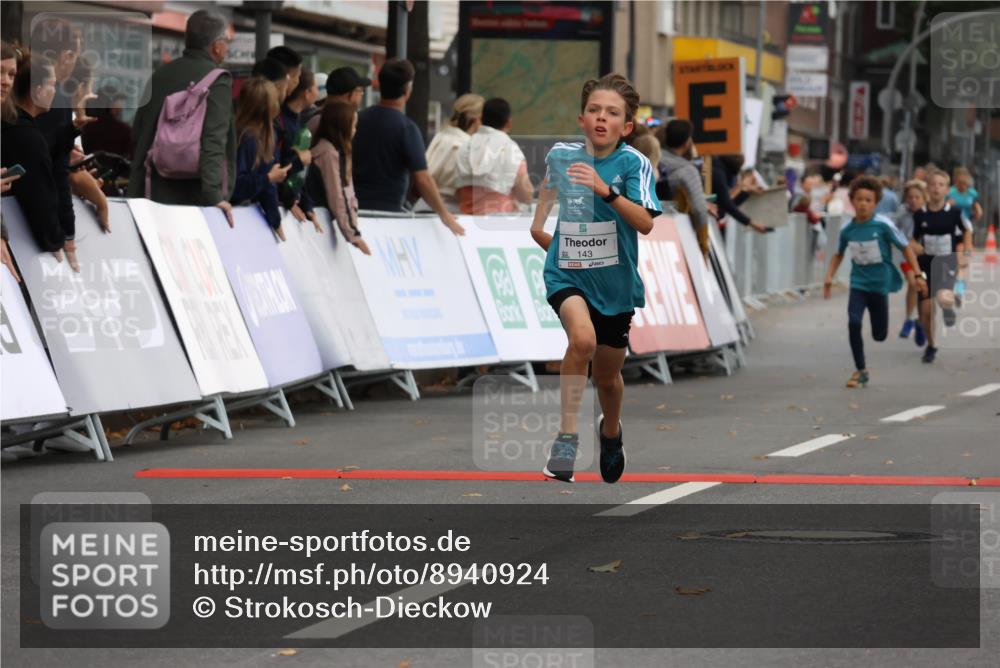 21.09.2025 - PSD Bank Halbmarathon Strokosch-Dieckow http://msf.ph/oto/8940924 21.09.2025 10:26:42 Ziel 111, 143, 152, 297, 347, 348, 360, 379, 396 meine-sportfotos.de