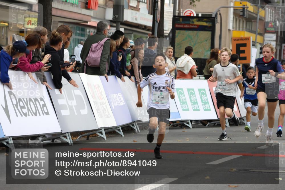 21.09.2025 - PSD Bank Halbmarathon Strokosch-Dieckow http://msf.ph/oto/8941049 21.09.2025 10:27:13 Ziel 128, 239, 242, 298, 329, 330, 398 meine-sportfotos.de