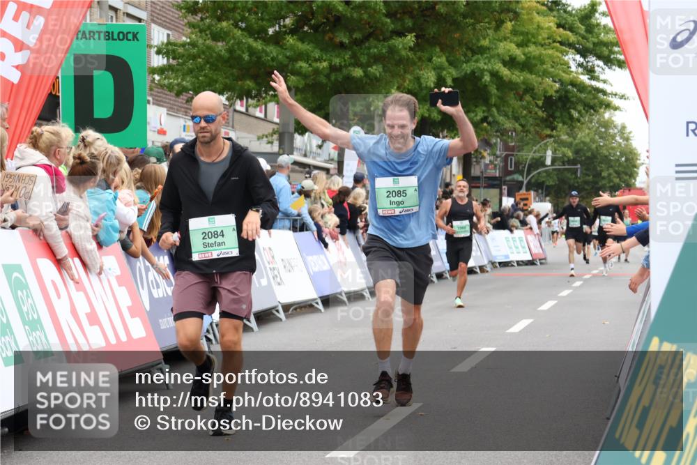 21.09.2025 - PSD Bank Halbmarathon Strokosch-Dieckow http://msf.ph/oto/8941083 21.09.2025 11:39:55 Ziel 1469, 1960, 2069, 2084, 2085, 2579, 2897, 3909 meine-sportfotos.de
