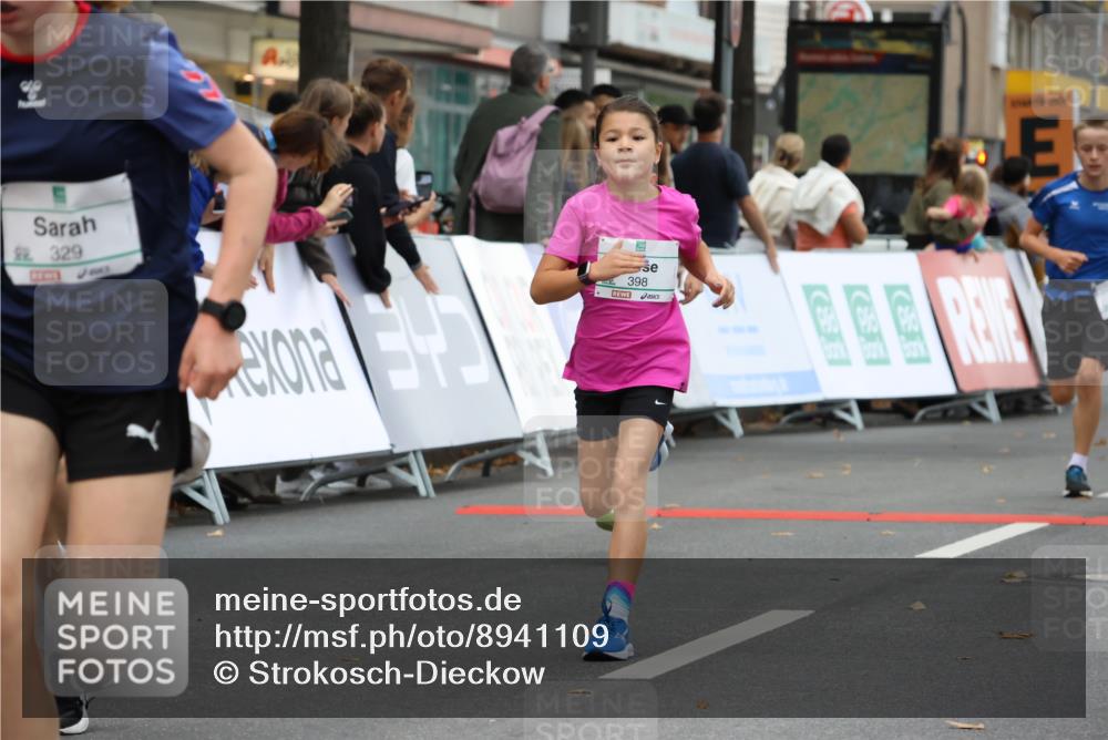 21.09.2025 - PSD Bank Halbmarathon Strokosch-Dieckow http://msf.ph/oto/8941109 21.09.2025 10:27:16 Ziel 128, 239, 242, 298, 329, 330, 398 meine-sportfotos.de