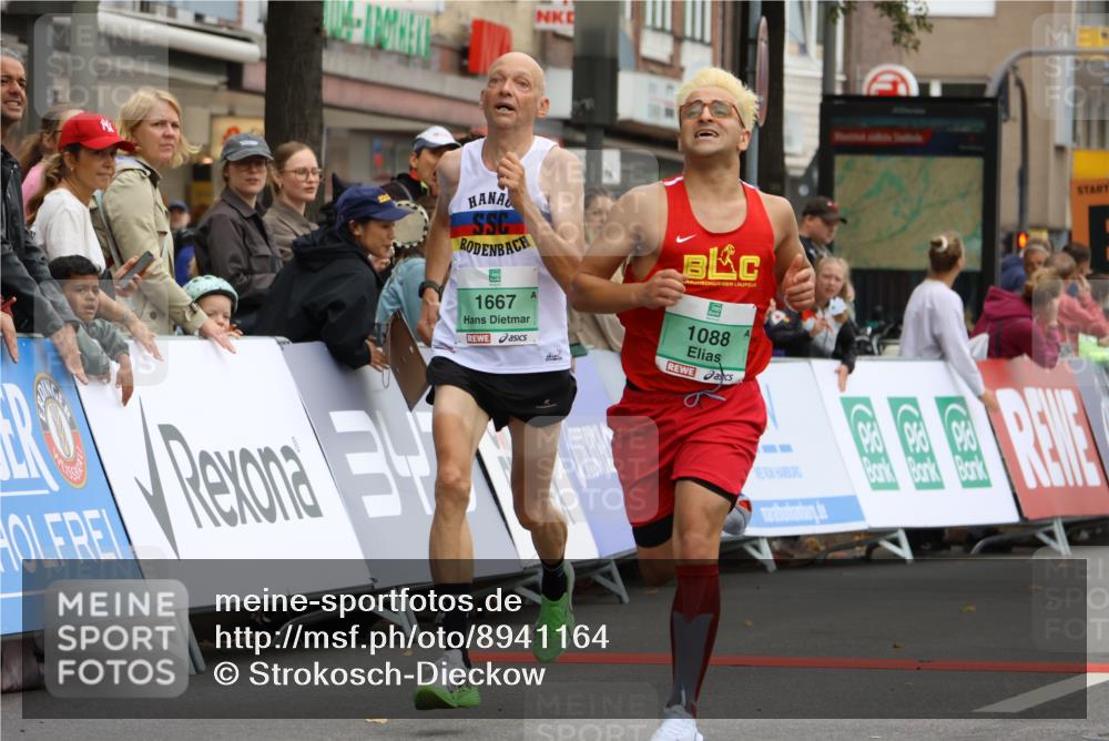 21.09.2025 - PSD Bank Halbmarathon Strokosch-Dieckow http://msf.ph/oto/8941164 21.09.2025 11:24:15 Ziel 1088, 1667, 1847 meine-sportfotos.de