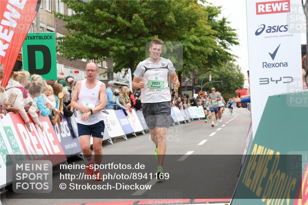 21.09.2025 - PSD Bank Halbmarathon Strokosch-Dieckow http://msf.ph/oto/8941169 21.09.2025 11:40:28 Ziel 1566, 1712, 1779, 2021 meine-sportfotos.de