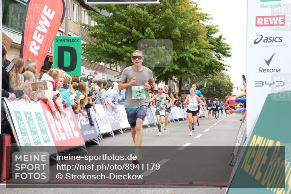 21.09.2025 - PSD Bank Halbmarathon Strokosch-Dieckow http://msf.ph/oto/8941179 21.09.2025 11:40:34 Ziel 1318, 1767, 1779, 1992, 2021, 2269, 2542 meine-sportfotos.de