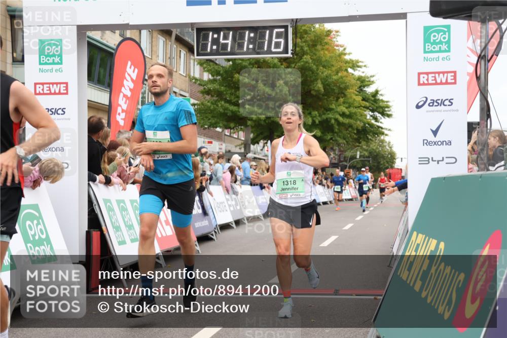 21.09.2025 - PSD Bank Halbmarathon Strokosch-Dieckow http://msf.ph/oto/8941200 21.09.2025 11:40:39 Ziel 1318, 1767, 1955, 1992, 2269, 2542 meine-sportfotos.de