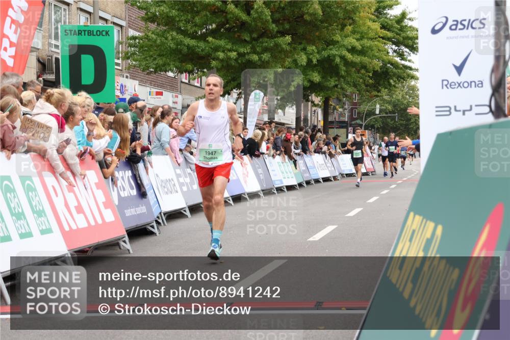 21.09.2025 - PSD Bank Halbmarathon Strokosch-Dieckow http://msf.ph/oto/8941242 21.09.2025 11:40:53 Ziel 1191, 1884, 1947, 2003, 2142, 2390 meine-sportfotos.de