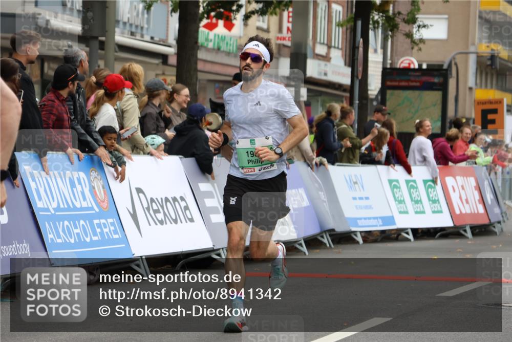 21.09.2025 - PSD Bank Halbmarathon Strokosch-Dieckow http://msf.ph/oto/8941342 21.09.2025 11:24:38 Ziel 1178, 1310, 1471, 1845, 1989, 3913, 3914 meine-sportfotos.de