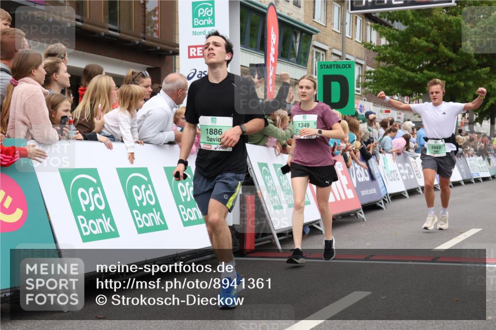 21.09.2025 - PSD Bank Halbmarathon Strokosch-Dieckow http://msf.ph/oto/8941361 21.09.2025 11:41:35 Ziel 1349, 1786, 1886, 2083, 2116, 2443 meine-sportfotos.de