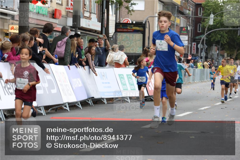 21.09.2025 - PSD Bank Halbmarathon Strokosch-Dieckow http://msf.ph/oto/8941377 21.09.2025 10:27:36 Ziel 101, 107, 149, 249, 262, 341, 342, 362, 391, 392, 399, 436 meine-sportfotos.de