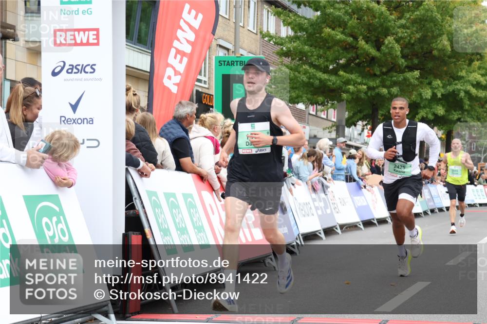 21.09.2025 - PSD Bank Halbmarathon Strokosch-Dieckow http://msf.ph/oto/8941422 21.09.2025 11:42:08 Ziel 1518, 2045, 2425 meine-sportfotos.de