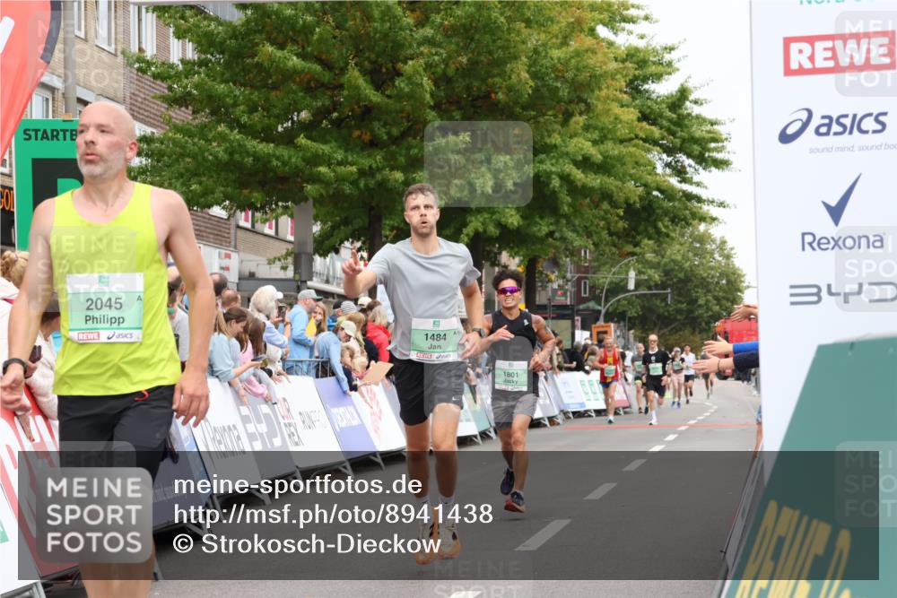21.09.2025 - PSD Bank Halbmarathon Strokosch-Dieckow http://msf.ph/oto/8941438 21.09.2025 11:42:13 Ziel 1484, 1518, 1801, 2045, 2425 meine-sportfotos.de