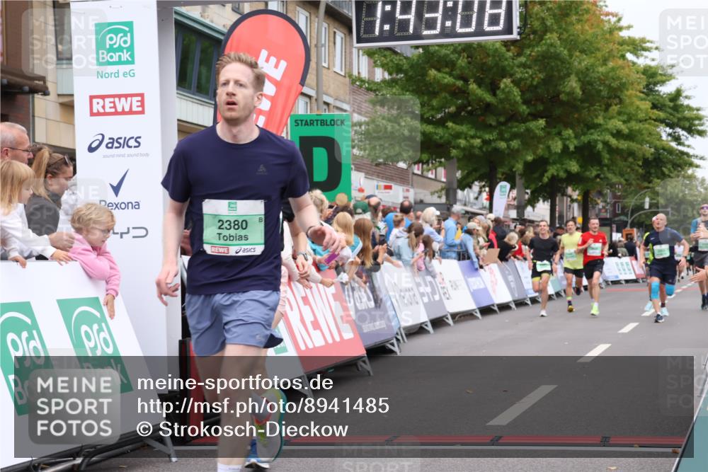 21.09.2025 - PSD Bank Halbmarathon Strokosch-Dieckow http://msf.ph/oto/8941485 21.09.2025 11:42:31 Ziel 1058, 1363, 1899, 2224, 2253, 2281, 2380, 3928, 4048 meine-sportfotos.de