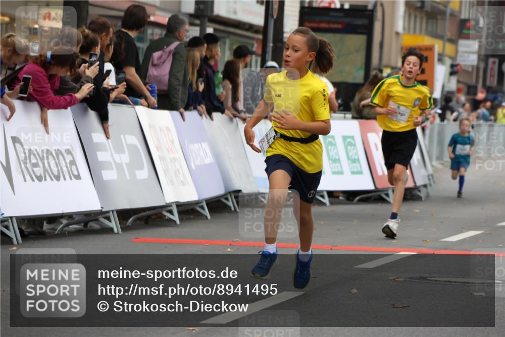 21.09.2025 - PSD Bank Halbmarathon Strokosch-Dieckow http://msf.ph/oto/8941495 21.09.2025 10:27:41 Ziel 107, 144, 149, 262, 342, 354, 362, 367, 392, 399, 436, 451 meine-sportfotos.de