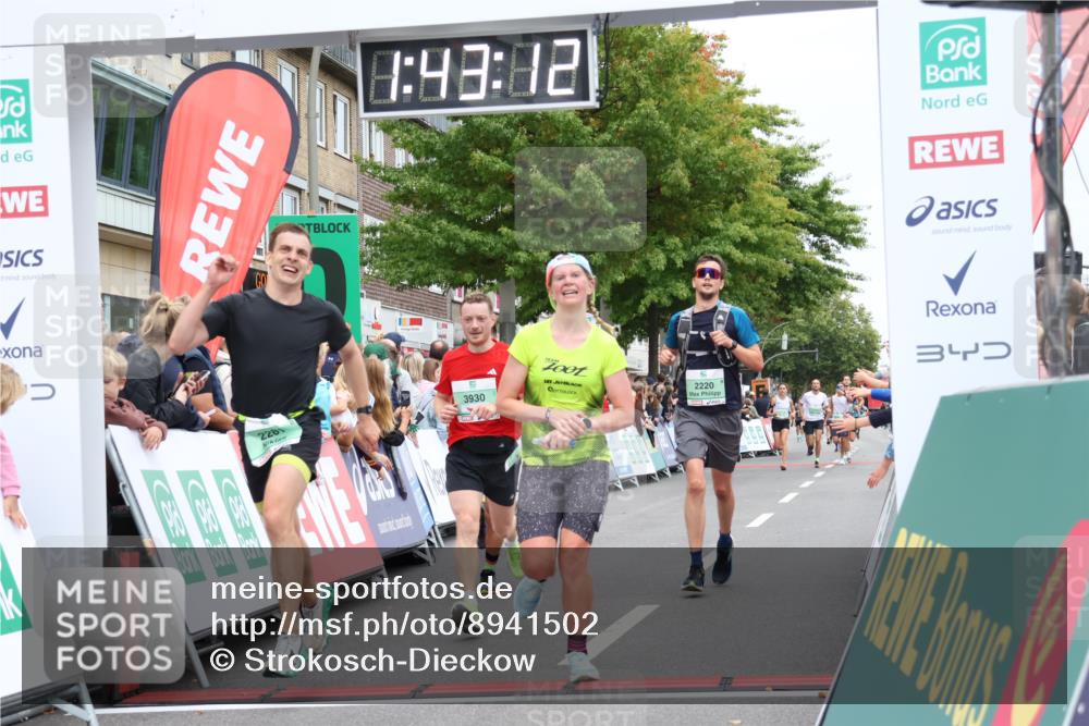 21.09.2025 - PSD Bank Halbmarathon Strokosch-Dieckow http://msf.ph/oto/8941502 21.09.2025 11:42:35 Ziel 1058, 1899, 1995, 2220, 2253, 2281, 2380, 3928, 3930, 4048 meine-sportfotos.de