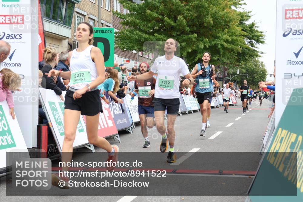 21.09.2025 - PSD Bank Halbmarathon Strokosch-Dieckow http://msf.ph/oto/8941522 21.09.2025 11:42:42 Ziel 1058, 1068, 1312, 1995, 2127, 2220, 2253, 2272, 2281, 3930, 4046 meine-sportfotos.de