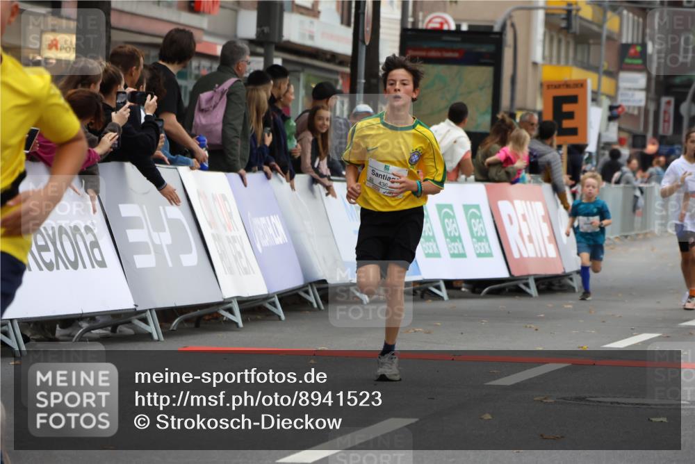 21.09.2025 - PSD Bank Halbmarathon Strokosch-Dieckow http://msf.ph/oto/8941523 21.09.2025 10:27:42 Ziel 107, 144, 149, 262, 354, 362, 367, 392, 399, 436, 451 meine-sportfotos.de