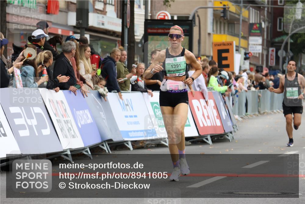 21.09.2025 - PSD Bank Halbmarathon Strokosch-Dieckow http://msf.ph/oto/8941605 21.09.2025 11:25:51 Ziel 1391, 1882 meine-sportfotos.de