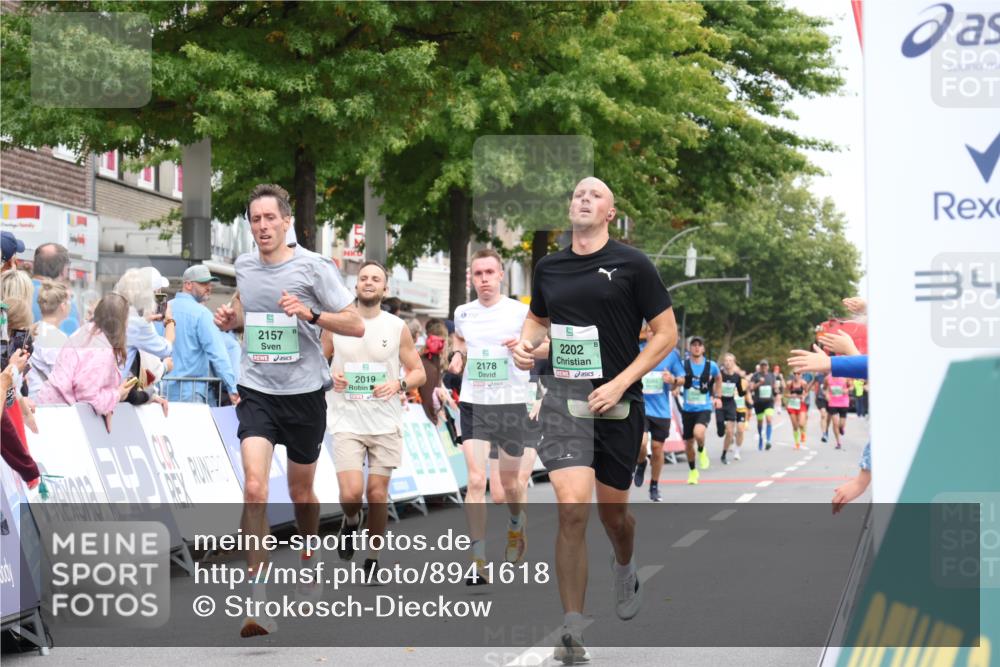 21.09.2025 - PSD Bank Halbmarathon Strokosch-Dieckow http://msf.ph/oto/8941618 21.09.2025 11:43:09 Ziel 1555, 2019, 2100, 2157, 2178, 2202, 2369, 2995 meine-sportfotos.de