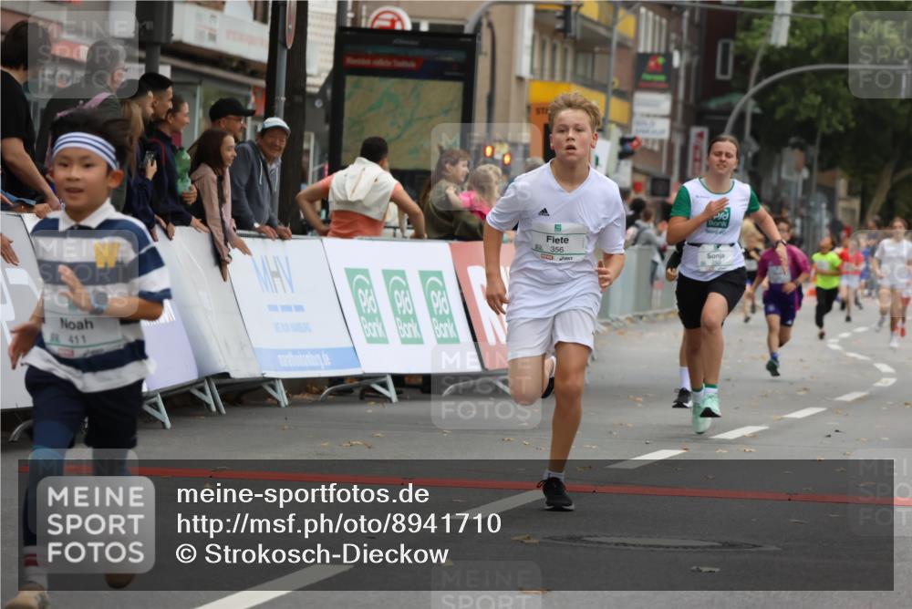21.09.2025 - PSD Bank Halbmarathon Strokosch-Dieckow http://msf.ph/oto/8941710 21.09.2025 10:28:01 Ziel 220, 241, 253, 254, 288, 289, 356, 401, 411, 425, 442 meine-sportfotos.de