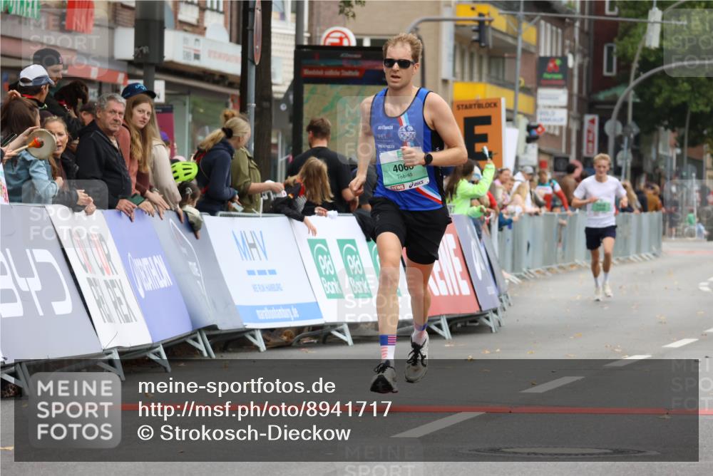 21.09.2025 - PSD Bank Halbmarathon Strokosch-Dieckow http://msf.ph/oto/8941717 21.09.2025 11:26:15 Ziel 1868, 1916, 2249, 4066 meine-sportfotos.de