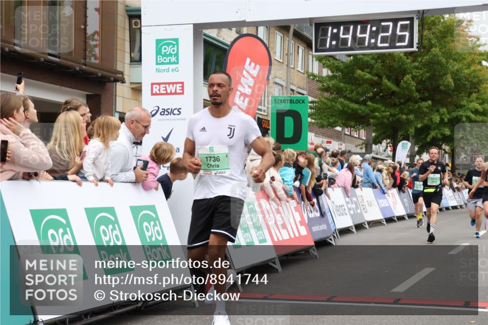 21.09.2025 - PSD Bank Halbmarathon Strokosch-Dieckow http://msf.ph/oto/8941744 21.09.2025 11:43:49 Ziel 1073, 1217, 1736, 2145, 2192, 2447, 3934 meine-sportfotos.de
