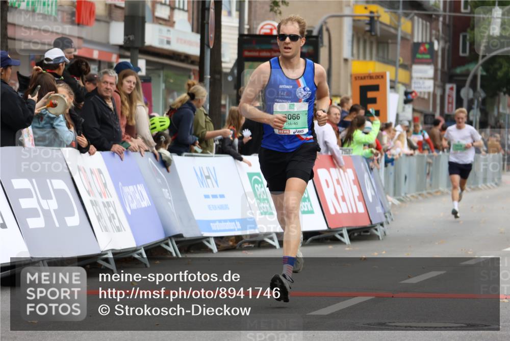 21.09.2025 - PSD Bank Halbmarathon Strokosch-Dieckow http://msf.ph/oto/8941746 21.09.2025 11:26:16 Ziel 1868, 1916, 2249, 4066 meine-sportfotos.de