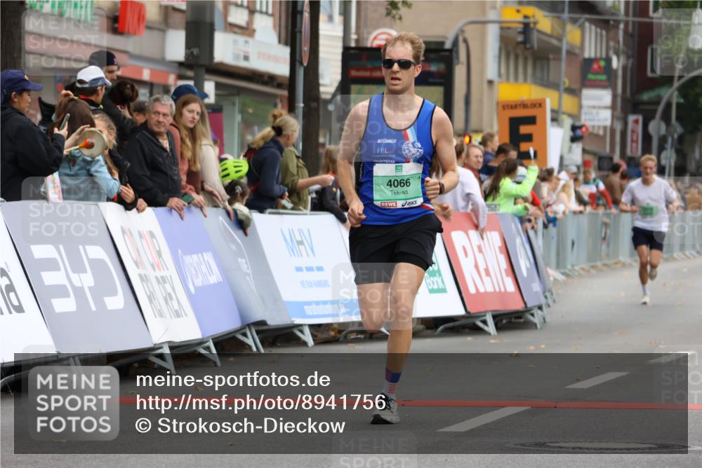 21.09.2025 - PSD Bank Halbmarathon Strokosch-Dieckow http://msf.ph/oto/8941756 21.09.2025 11:26:16 Ziel 1868, 1916, 2249, 4066 meine-sportfotos.de