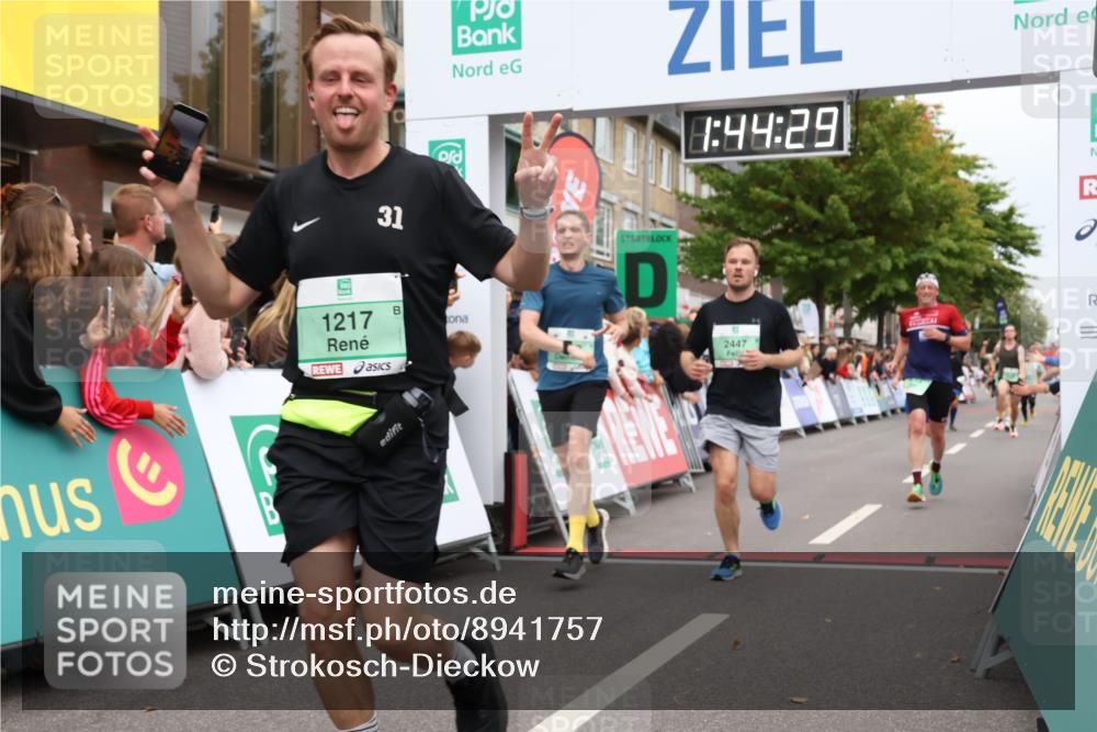 21.09.2025 - PSD Bank Halbmarathon Strokosch-Dieckow http://msf.ph/oto/8941757 21.09.2025 11:43:53 Ziel 1217, 1333, 1736, 2054, 2119, 2145, 2192, 2447, 3934 meine-sportfotos.de