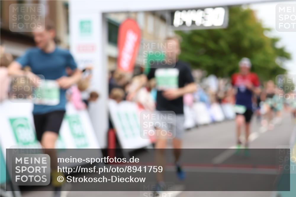 21.09.2025 - PSD Bank Halbmarathon Strokosch-Dieckow http://msf.ph/oto/8941759 21.09.2025 11:43:53 Ziel 1217, 1333, 1736, 2054, 2119, 2145, 2192, 2447, 3934 meine-sportfotos.de