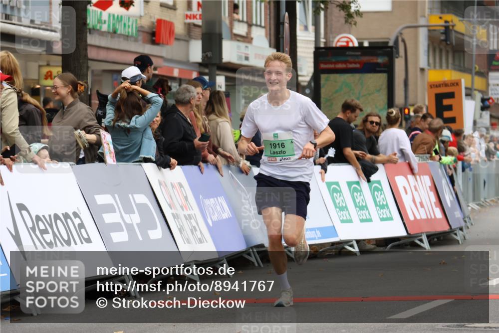 21.09.2025 - PSD Bank Halbmarathon Strokosch-Dieckow http://msf.ph/oto/8941767 21.09.2025 11:26:21 Ziel 1916, 4066 meine-sportfotos.de