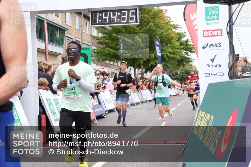 21.09.2025 - PSD Bank Halbmarathon Strokosch-Dieckow http://msf.ph/oto/8941776 21.09.2025 11:43:59 Ziel 1217, 1282, 1333, 1336, 2054, 2119, 2147, 2192, 2350, 2447, 3918 meine-sportfotos.de