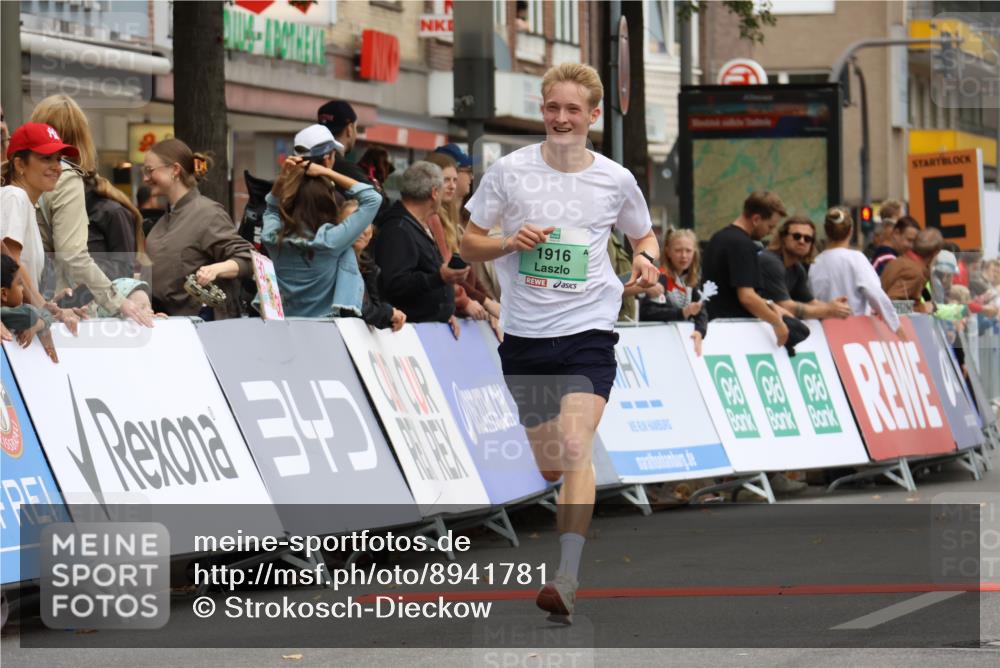 21.09.2025 - PSD Bank Halbmarathon Strokosch-Dieckow http://msf.ph/oto/8941781 21.09.2025 11:26:21 Ziel 1916, 4066 meine-sportfotos.de