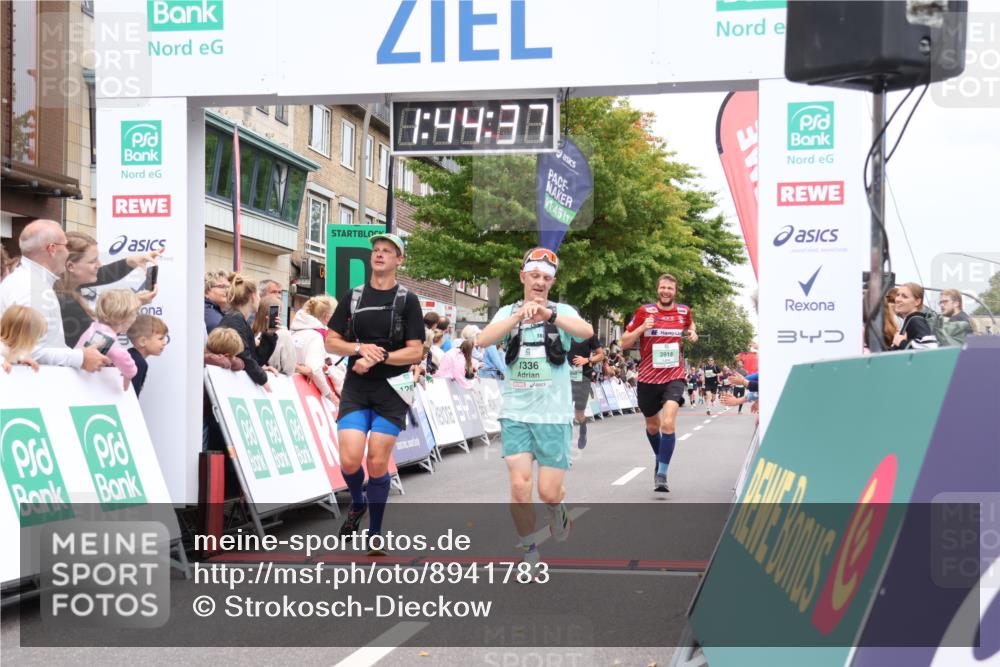 21.09.2025 - PSD Bank Halbmarathon Strokosch-Dieckow http://msf.ph/oto/8941783 21.09.2025 11:44:00 Ziel 1282, 1333, 1336, 2054, 2119, 2147, 2192, 2350, 2447, 3918 meine-sportfotos.de