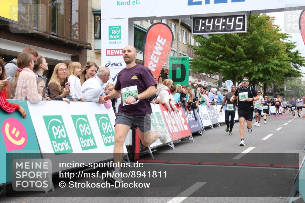 21.09.2025 - PSD Bank Halbmarathon Strokosch-Dieckow http://msf.ph/oto/8941811 21.09.2025 11:44:08 Ziel 1282, 1336, 1621, 1986, 2196, 2294, 2350, 2460, 3918 meine-sportfotos.de