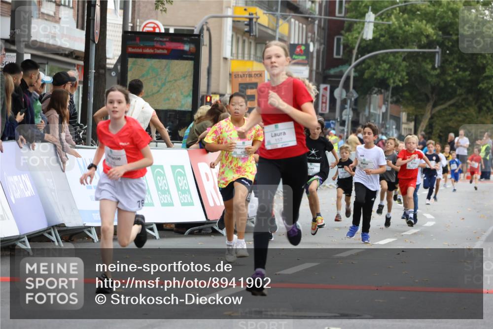 21.09.2025 - PSD Bank Halbmarathon Strokosch-Dieckow http://msf.ph/oto/8941902 21.09.2025 10:28:24 Ziel 123, 150, 157, 158, 163, 197, 204, 205, 215, 240, 316, 317, 321, 426, 461 meine-sportfotos.de