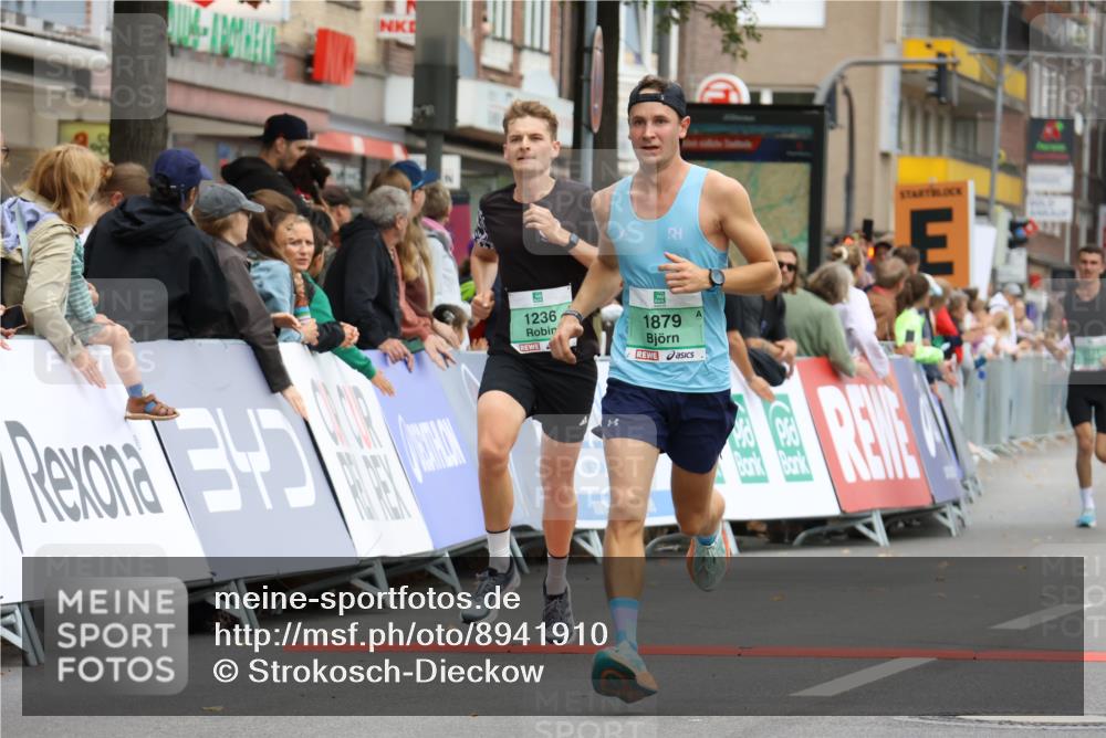 21.09.2025 - PSD Bank Halbmarathon Strokosch-Dieckow http://msf.ph/oto/8941910 21.09.2025 11:27:17 Ziel 1236, 1598, 1831, 1849, 1879, 4005 meine-sportfotos.de