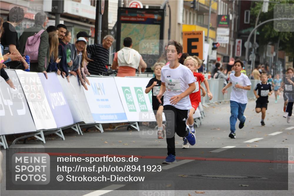 21.09.2025 - PSD Bank Halbmarathon Strokosch-Dieckow http://msf.ph/oto/8941923 21.09.2025 10:28:28 Ziel 123, 150, 157, 158, 197, 198, 204, 205, 215, 316, 317, 321, 426, 461 meine-sportfotos.de