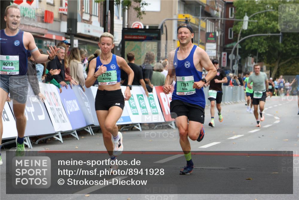 21.09.2025 - PSD Bank Halbmarathon Strokosch-Dieckow http://msf.ph/oto/8941928 21.09.2025 11:27:25 Ziel 1236, 1781, 1782, 1831, 1874, 1879, 1953, 4019 meine-sportfotos.de