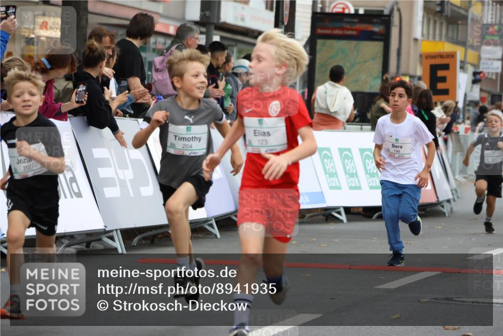 21.09.2025 - PSD Bank Halbmarathon Strokosch-Dieckow http://msf.ph/oto/8941935 21.09.2025 10:28:32 Ziel 123, 150, 157, 197, 198, 204, 205, 215, 317, 321, 361, 374, 426, 437 meine-sportfotos.de