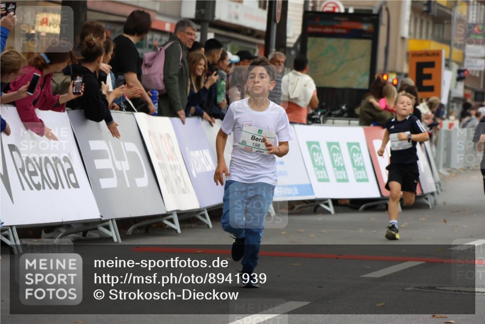 21.09.2025 - PSD Bank Halbmarathon Strokosch-Dieckow http://msf.ph/oto/8941939 21.09.2025 10:28:33 Ziel 123, 150, 157, 197, 198, 204, 205, 215, 317, 321, 361, 371, 374, 426, 437 meine-sportfotos.de