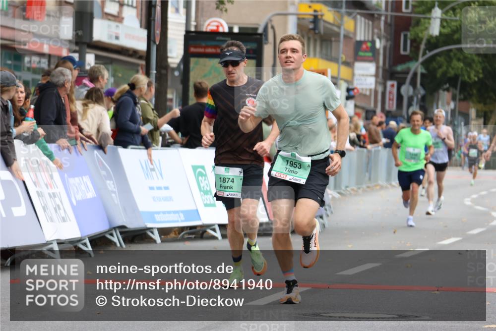 21.09.2025 - PSD Bank Halbmarathon Strokosch-Dieckow http://msf.ph/oto/8941940 21.09.2025 11:27:29 Ziel 1781, 1782, 1831, 1874, 1949, 1953, 4019 meine-sportfotos.de