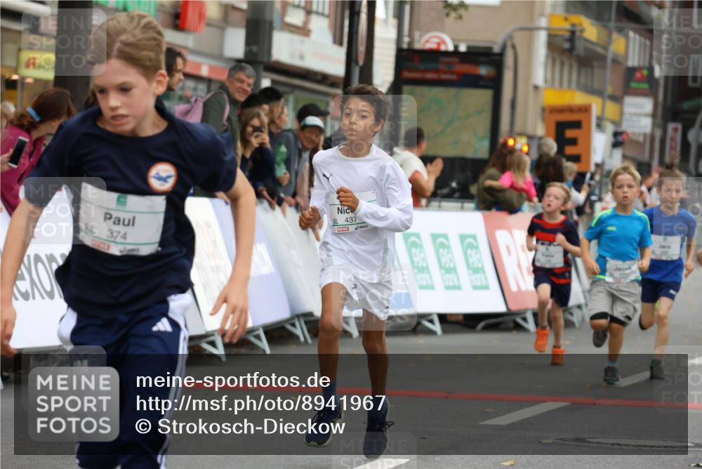 21.09.2025 - PSD Bank Halbmarathon Strokosch-Dieckow http://msf.ph/oto/8941967 21.09.2025 10:28:38 Ziel 123, 126, 150, 197, 198, 204, 205, 266, 357, 361, 371, 374, 388, 389, 408, 437 meine-sportfotos.de