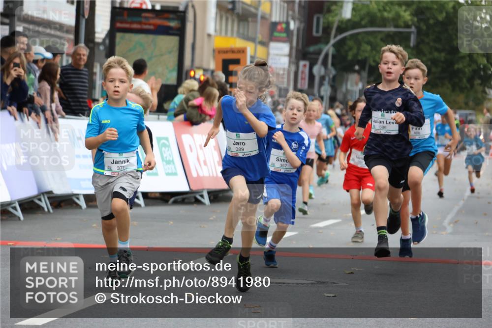 21.09.2025 - PSD Bank Halbmarathon Strokosch-Dieckow http://msf.ph/oto/8941980 21.09.2025 10:28:41 Ziel 126, 198, 255, 266, 357, 361, 371, 374, 388, 389, 397, 408, 415, 437, 440 meine-sportfotos.de