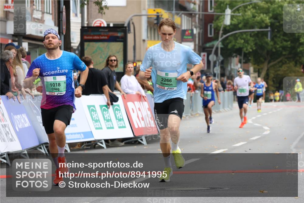21.09.2025 - PSD Bank Halbmarathon Strokosch-Dieckow http://msf.ph/oto/8941995 21.09.2025 11:27:57 Ziel 1018, 1783, 1873, 1927, 2266 meine-sportfotos.de