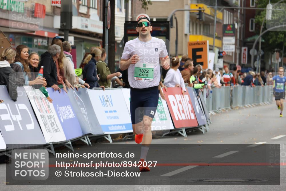 21.09.2025 - PSD Bank Halbmarathon Strokosch-Dieckow http://msf.ph/oto/8942027 21.09.2025 11:28:04 Ziel 1018, 1872, 1927, 2266 meine-sportfotos.de