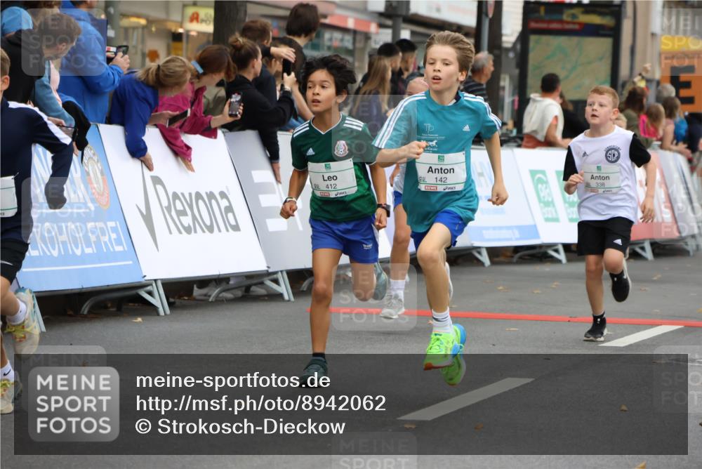 21.09.2025 - PSD Bank Halbmarathon Strokosch-Dieckow http://msf.ph/oto/8942062 21.09.2025 10:28:53 Ziel 109, 134, 142, 155, 167, 193, 194, 196, 212, 255, 258, 266, 294, 337, 338, 397, 412, 415, 440, 452 meine-sportfotos.de